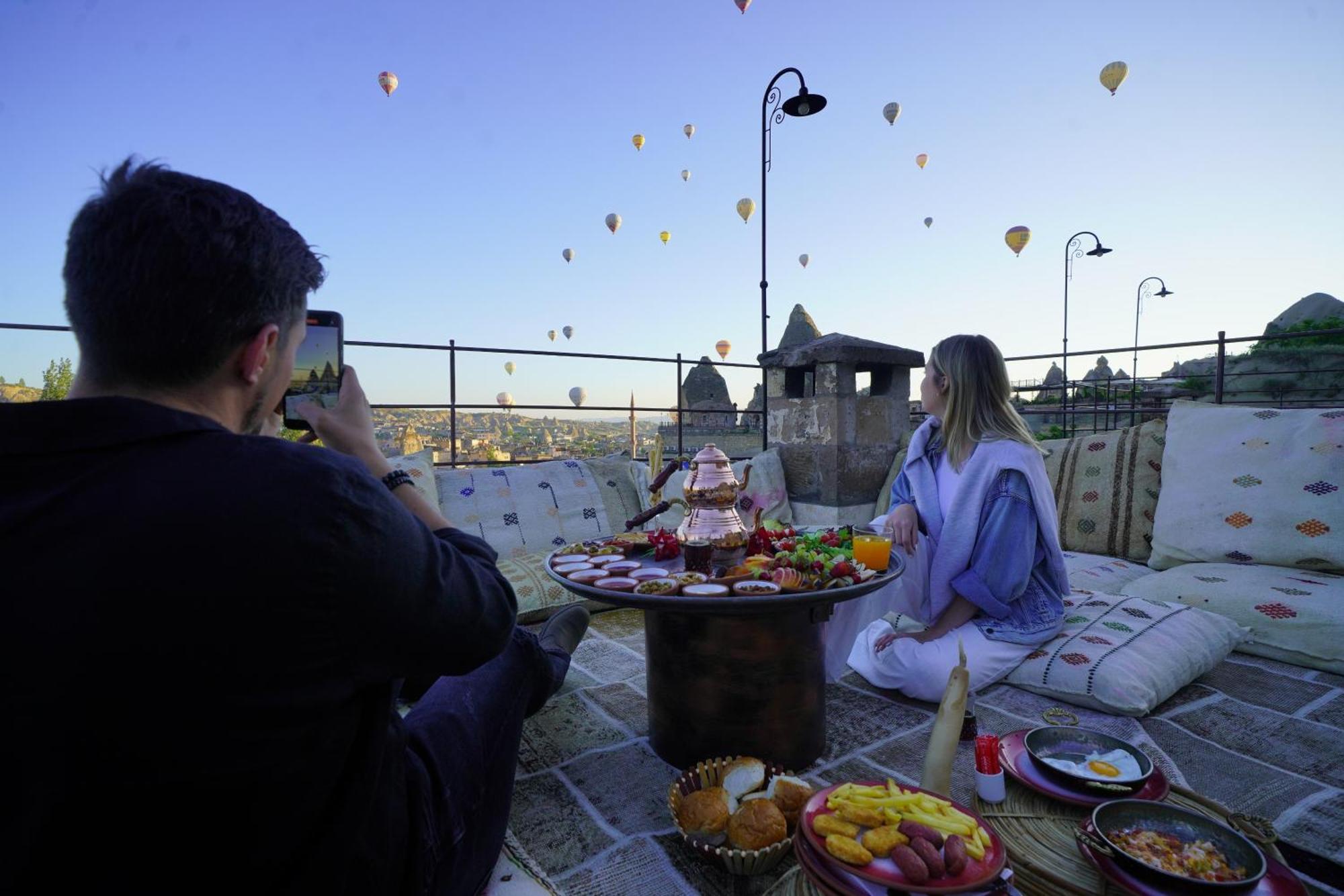 Cappadocia Secret Hill Cave Suites Göreme Exterior photo